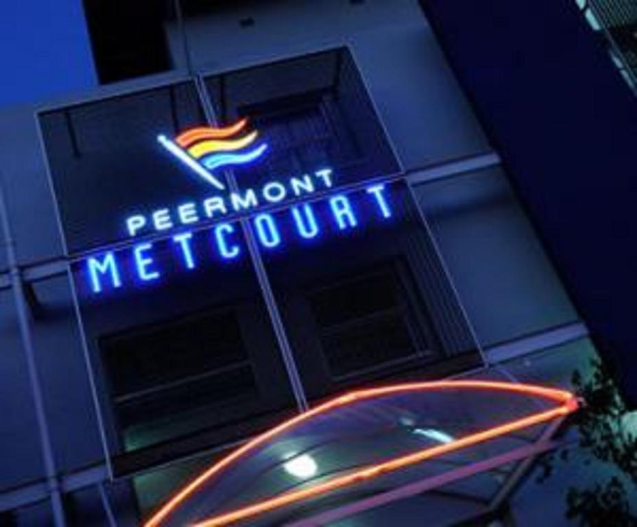 Peermont Metcourt Hotel Francistown Eksteriør bilde