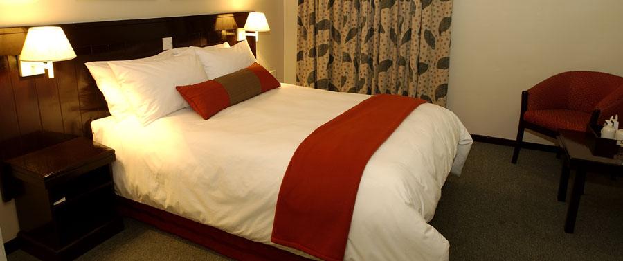 Peermont Metcourt Hotel Francistown Eksteriør bilde