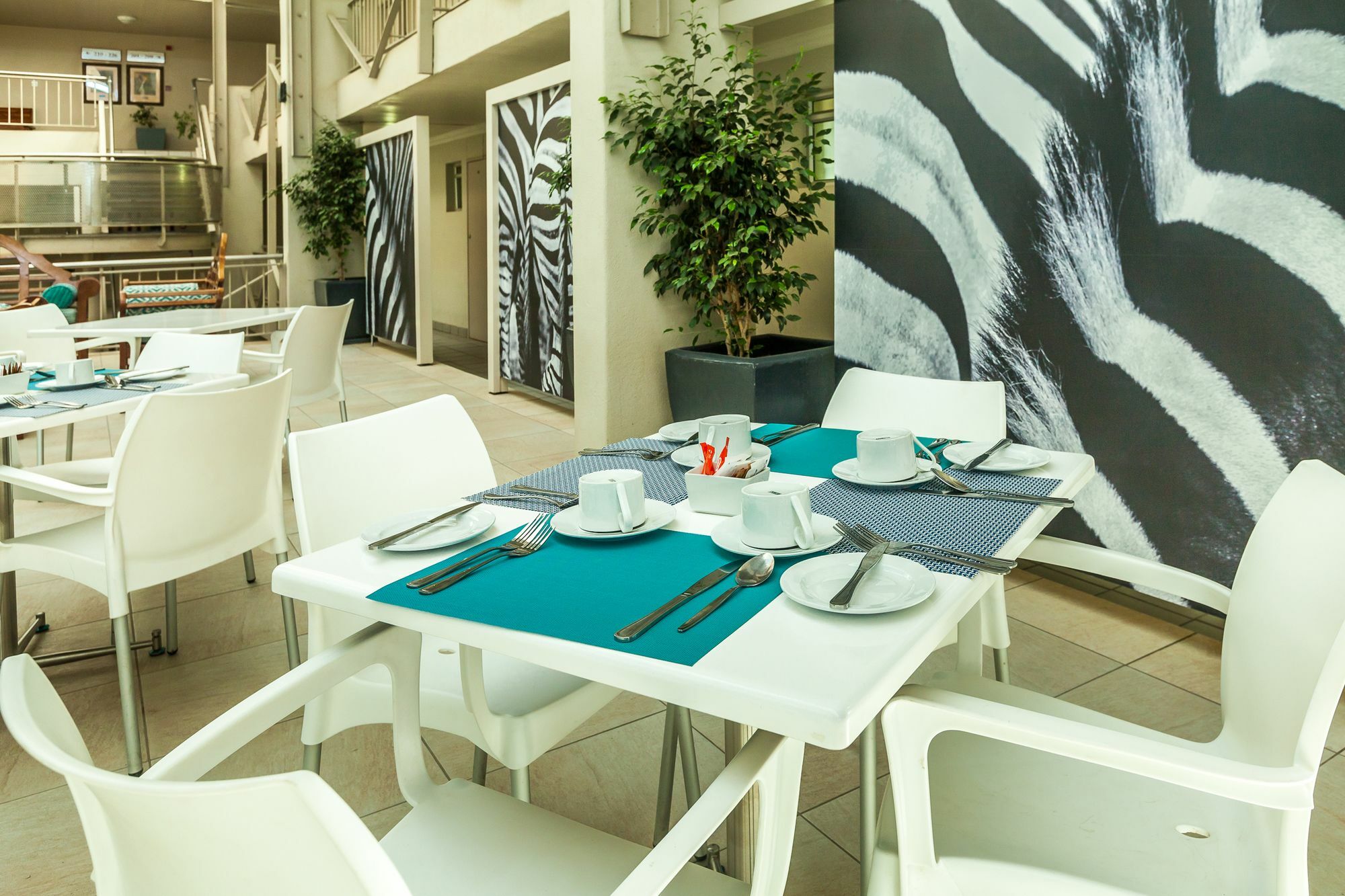 Peermont Metcourt Hotel Francistown Eksteriør bilde